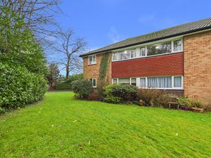 REAR ASPECT- click for photo gallery